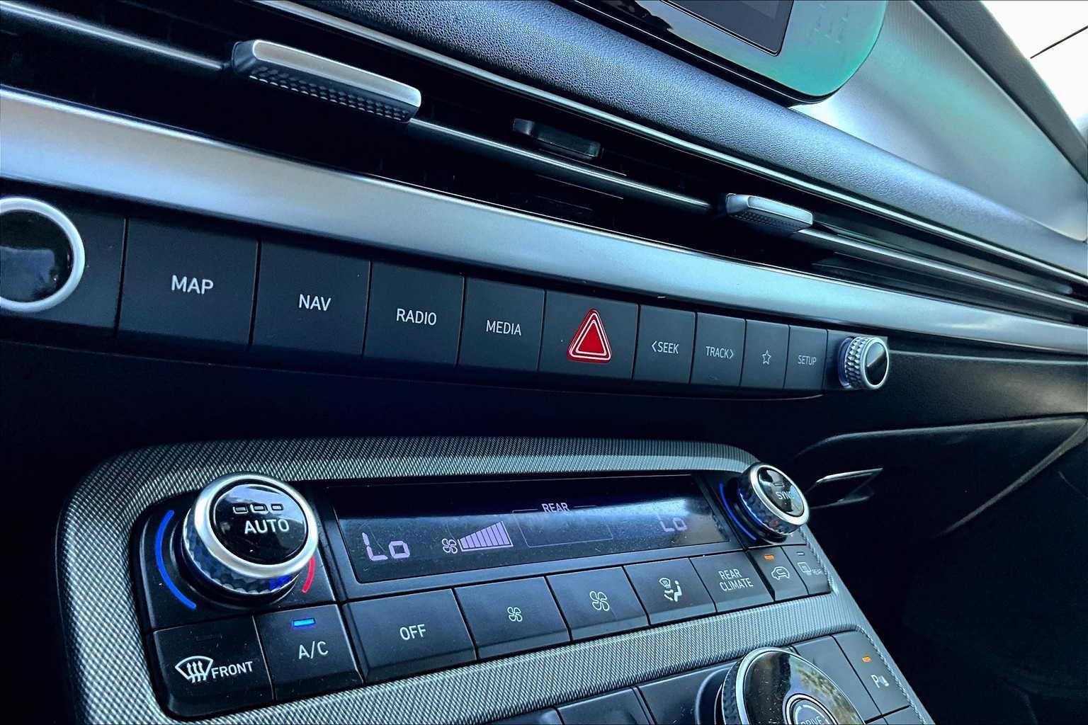 Thumbnail: 2024 Hyundai Palisade - 25