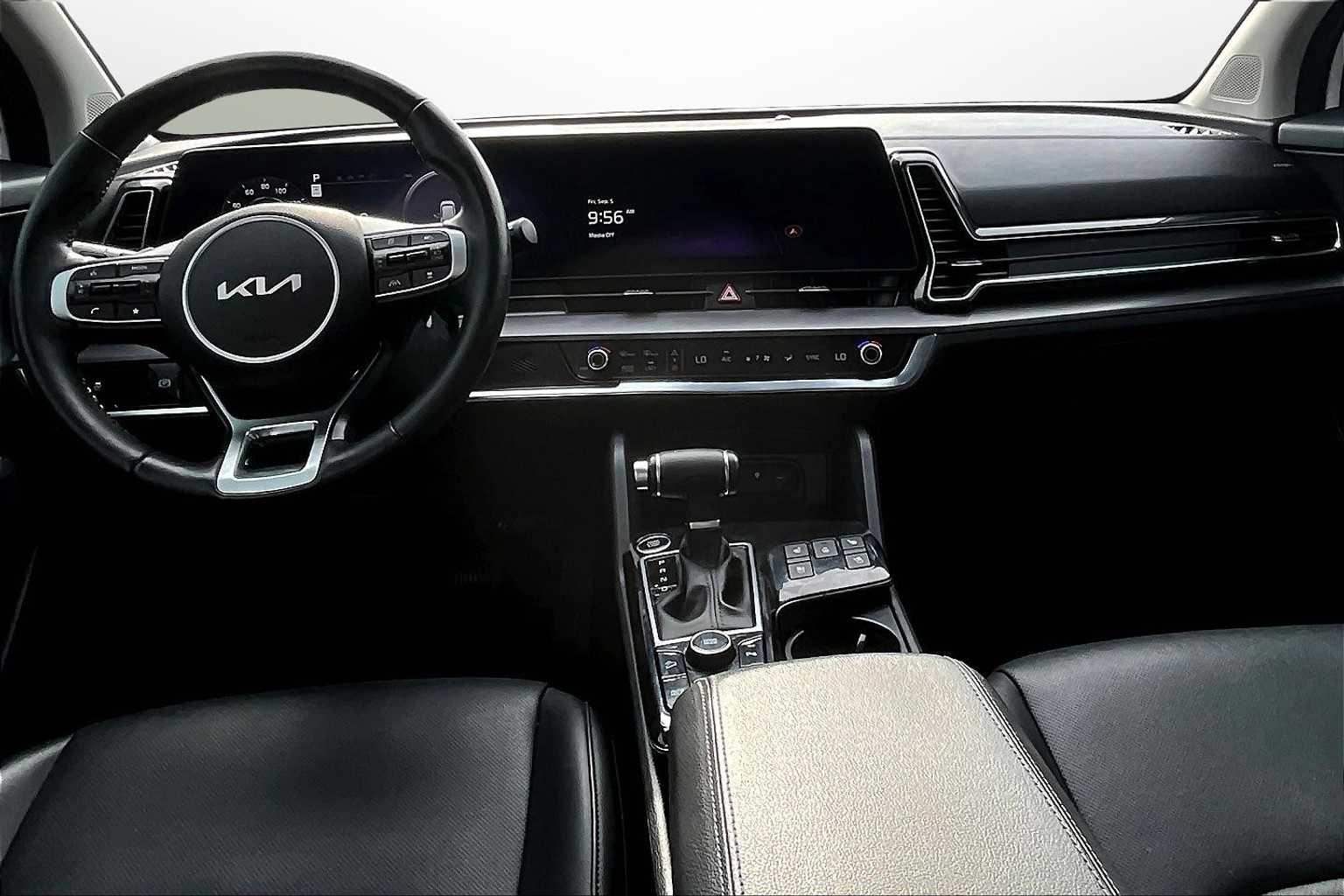 Thumbnail: 2023 Kia Sportage - 14