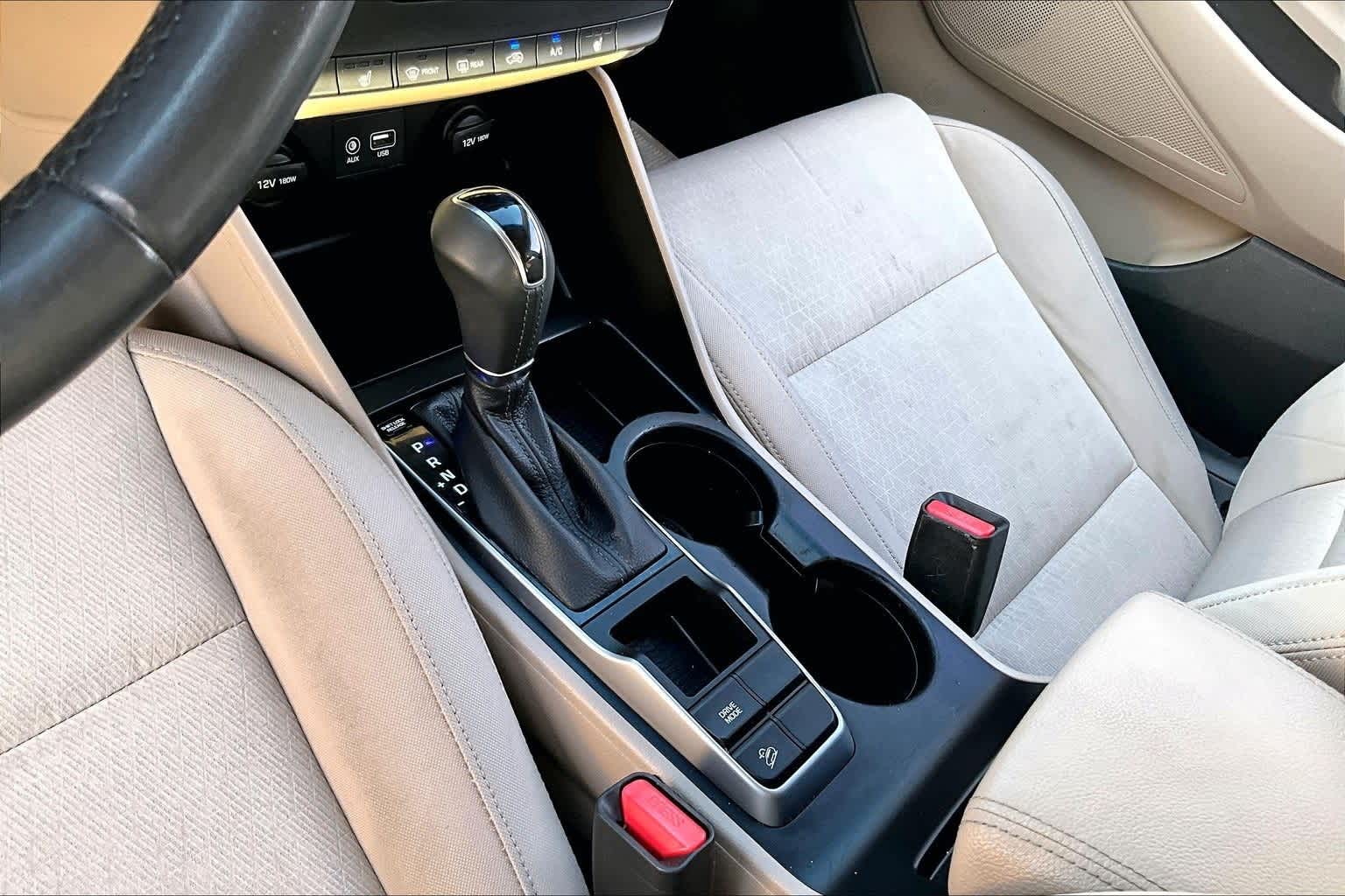 Thumbnail: 2016 Hyundai Tucson - 13