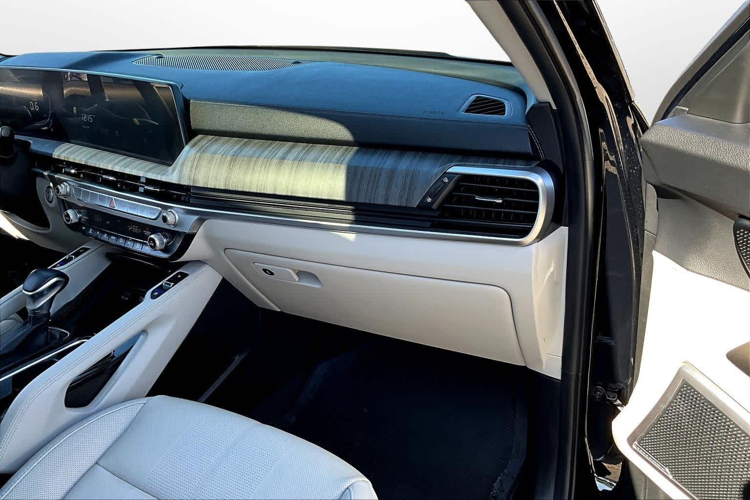 Thumbnail: 2024 Kia Telluride - 15