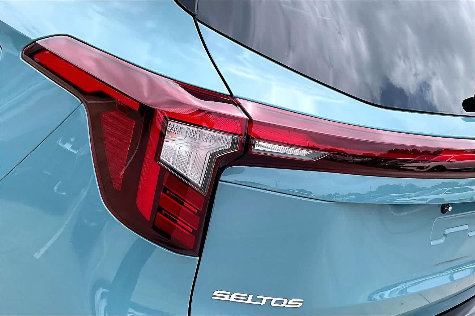 Thumbnail: 2024 Kia Seltos - 27