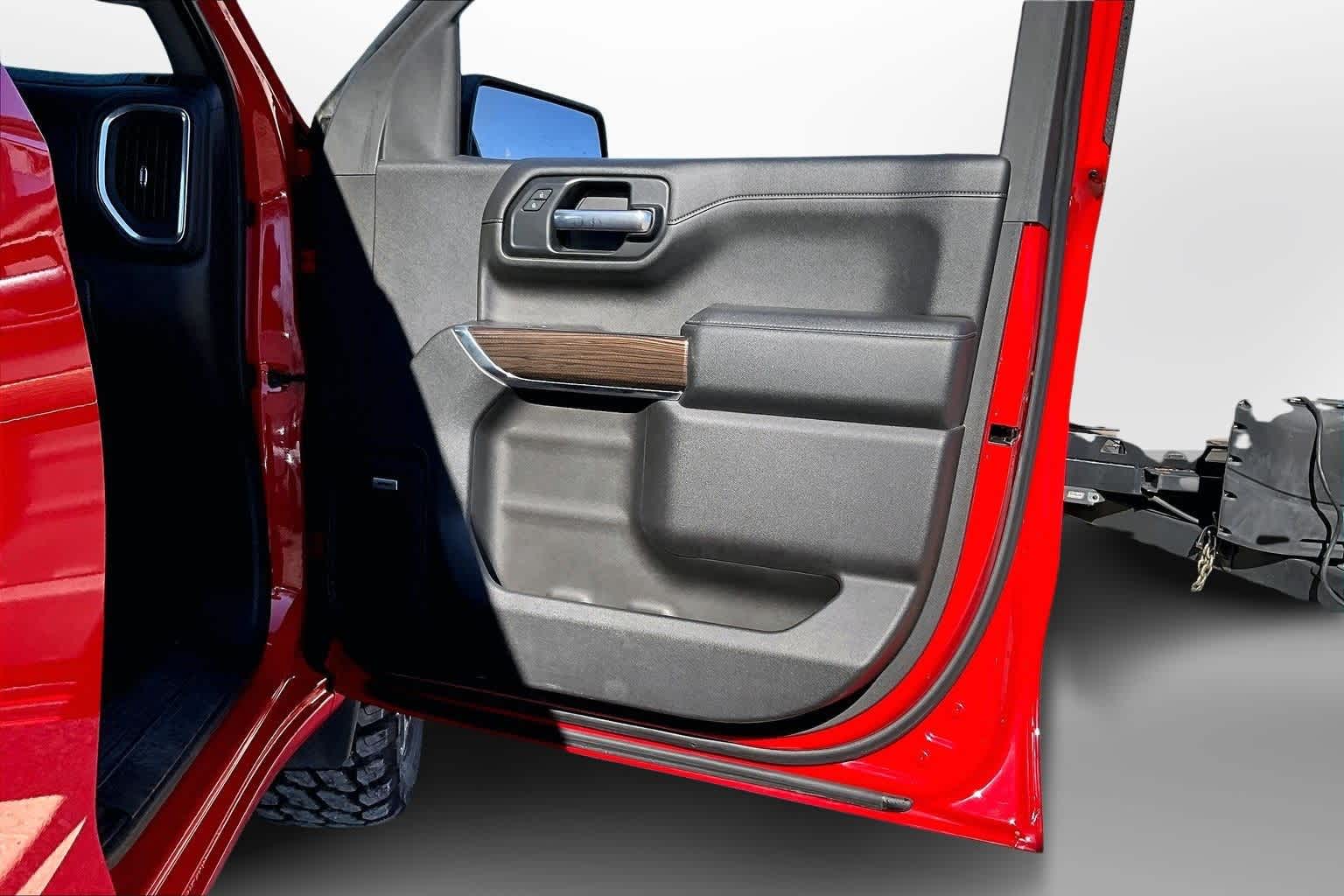 Thumbnail: 2019 Chevrolet Silverado 1500 - 17