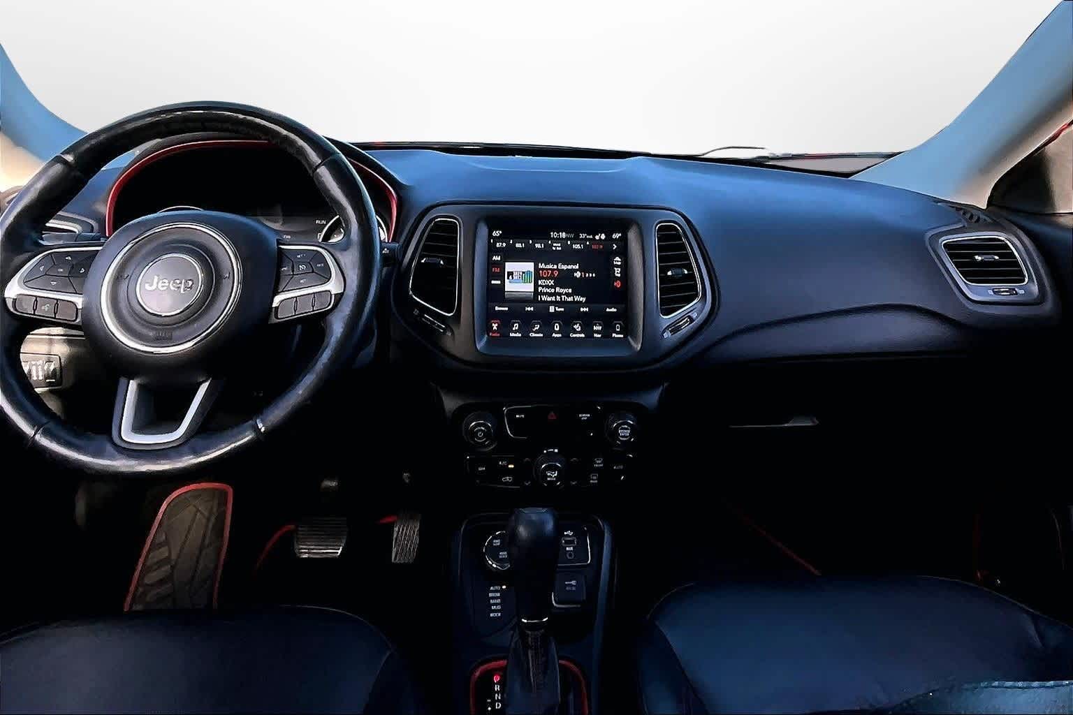 Thumbnail: 2018 Jeep Compass - 13