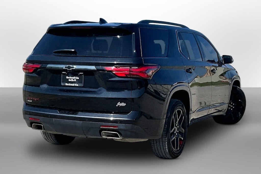 Used 2024 Chevrolet Traverse Limited Premier SUV
