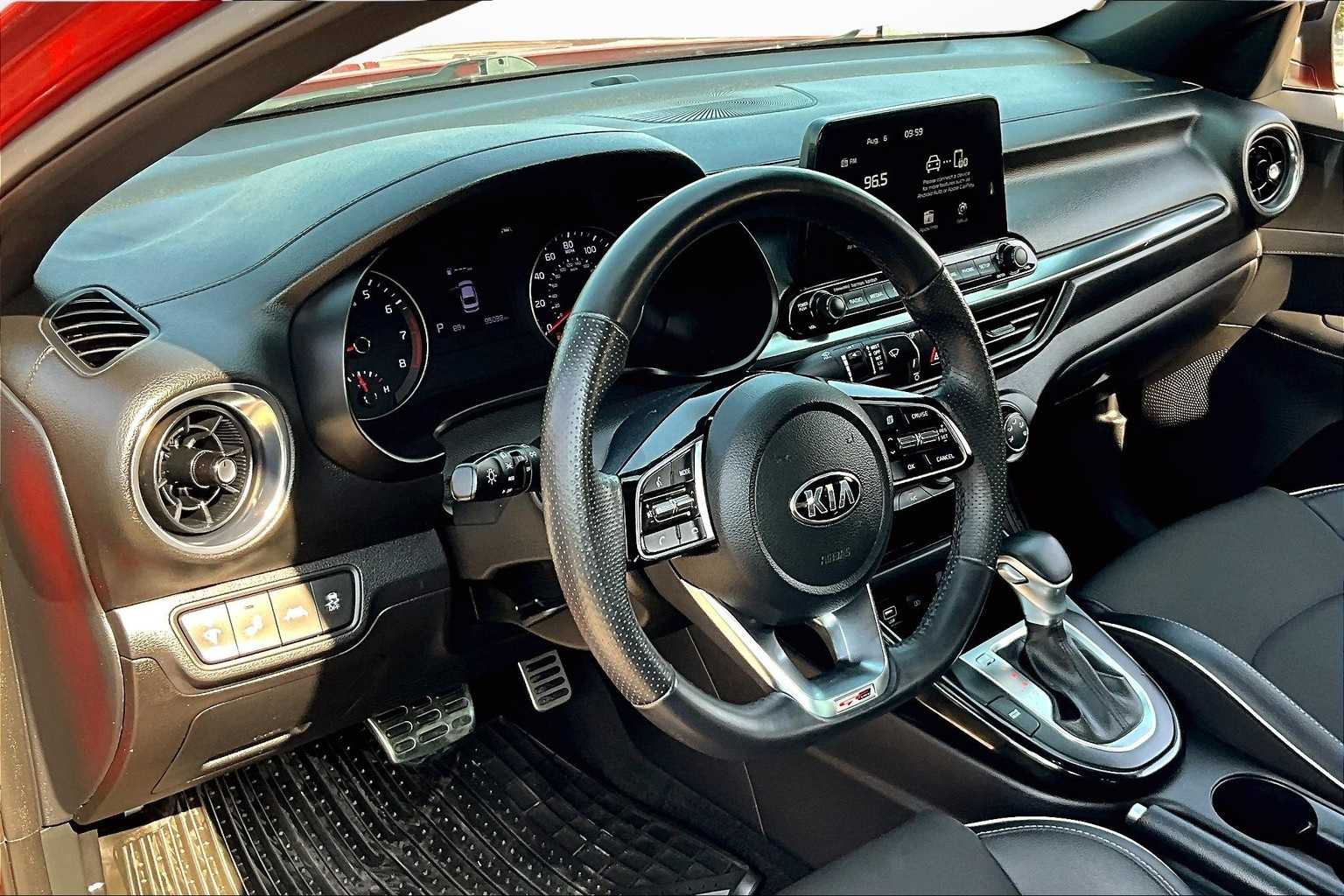Thumbnail: 2020 Kia Forte - 12