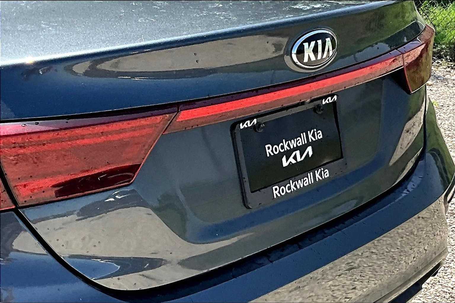 Thumbnail: 2020 Kia Forte - 31