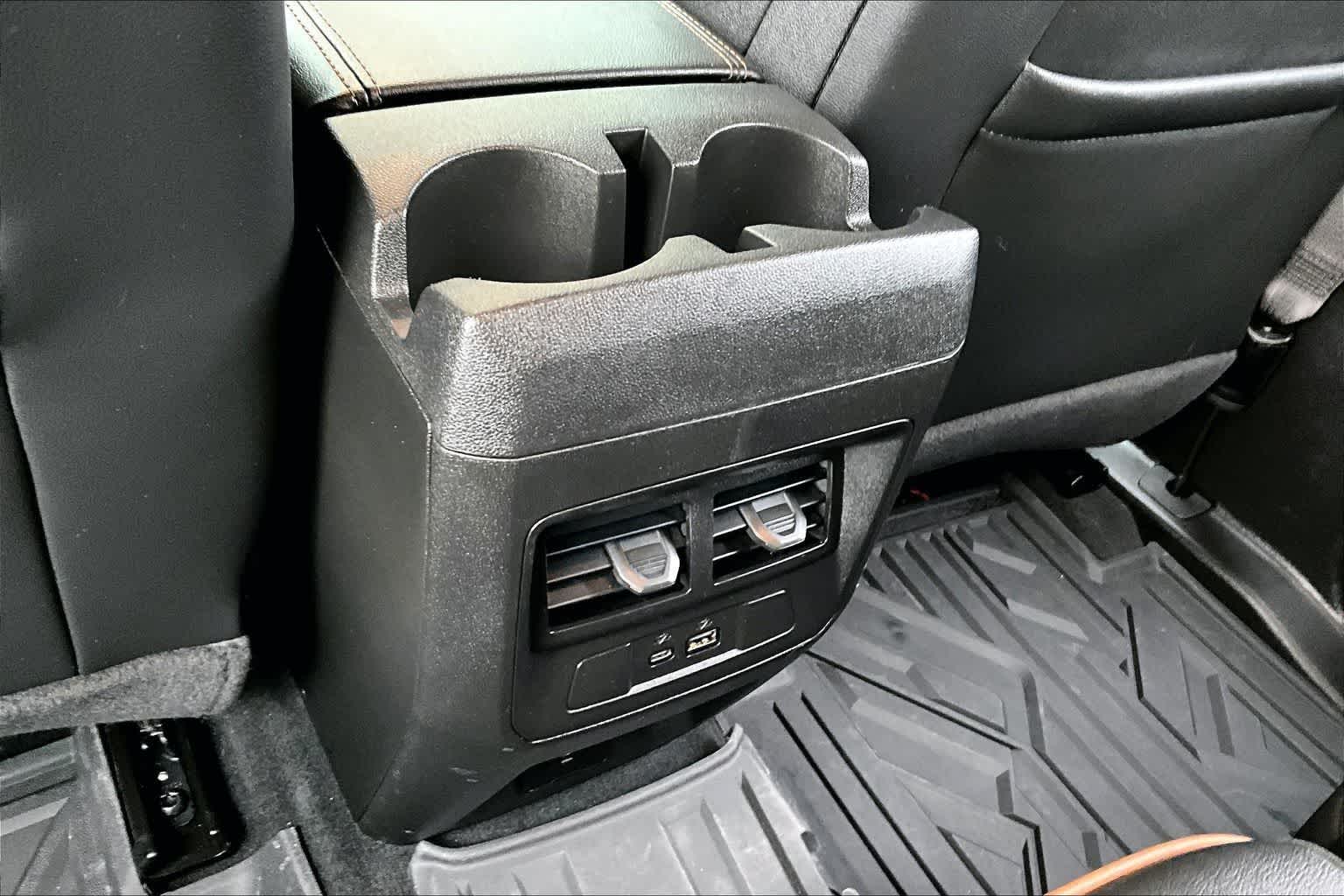 Thumbnail: 2024 GMC Canyon - 6