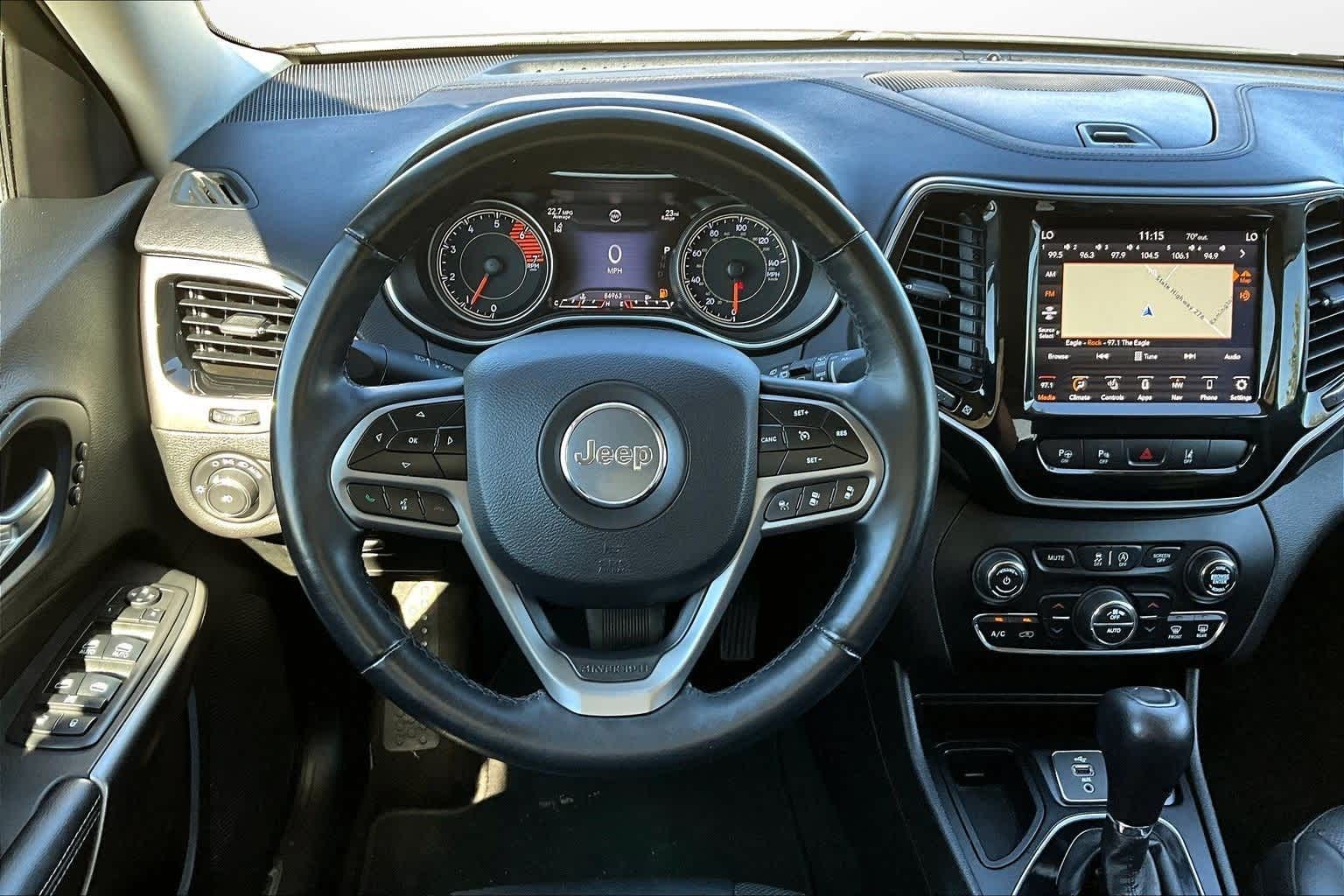 Thumbnail: 2019 Jeep Cherokee - 5