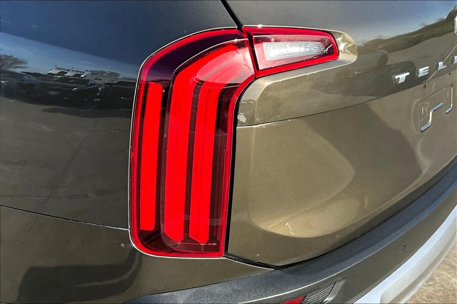 Thumbnail: 2022 Kia Telluride - 34