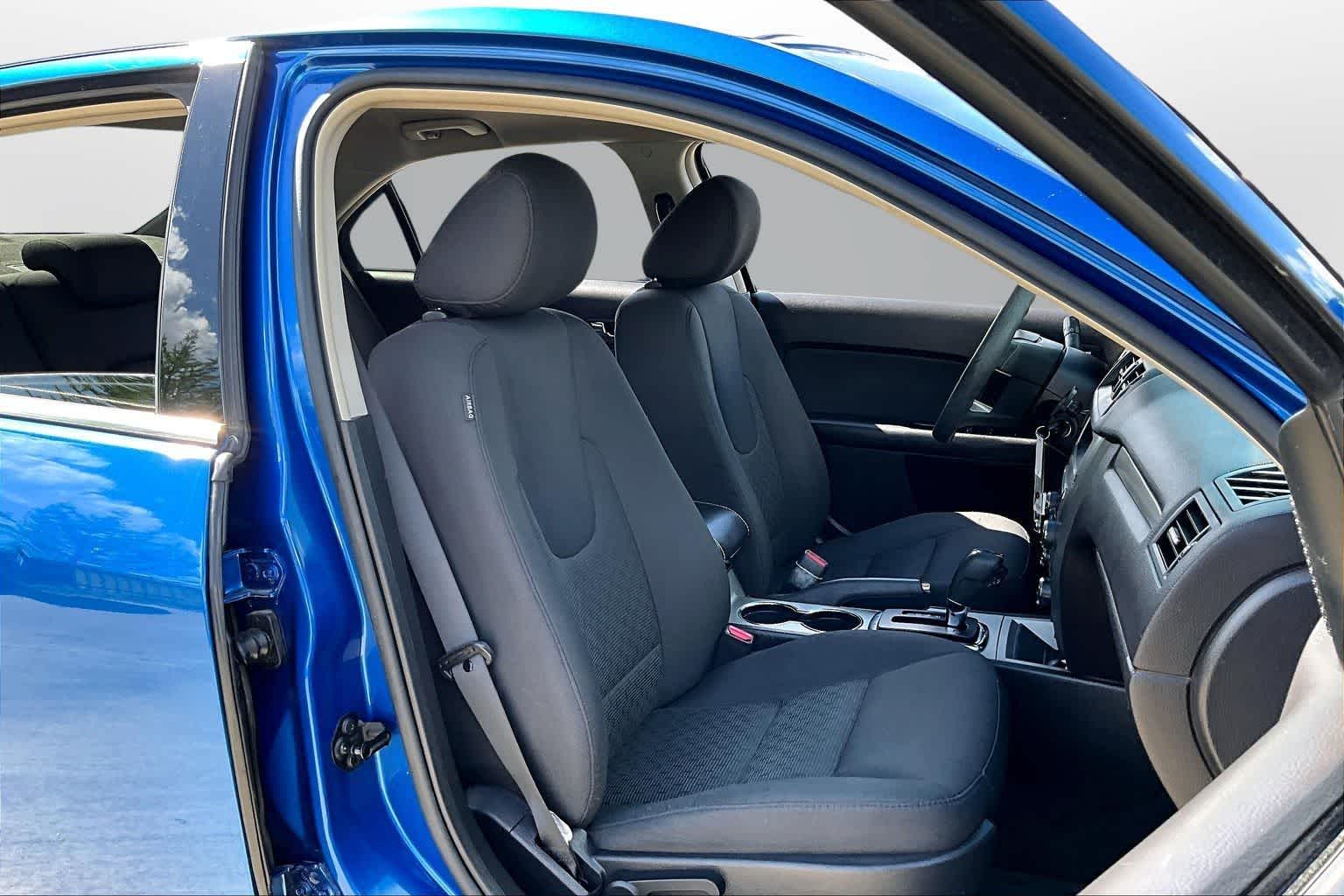 Thumbnail: 2011 Ford Fusion - 7