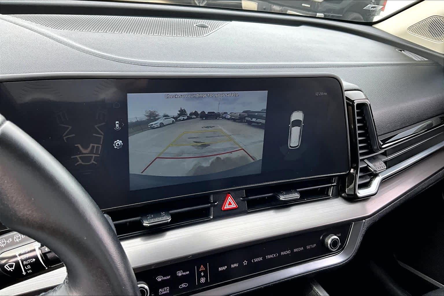 Thumbnail: 2023 Kia Sportage - 22