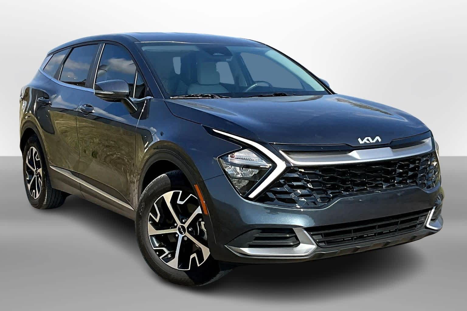 Thumbnail: 2023 Kia Sportage - 10