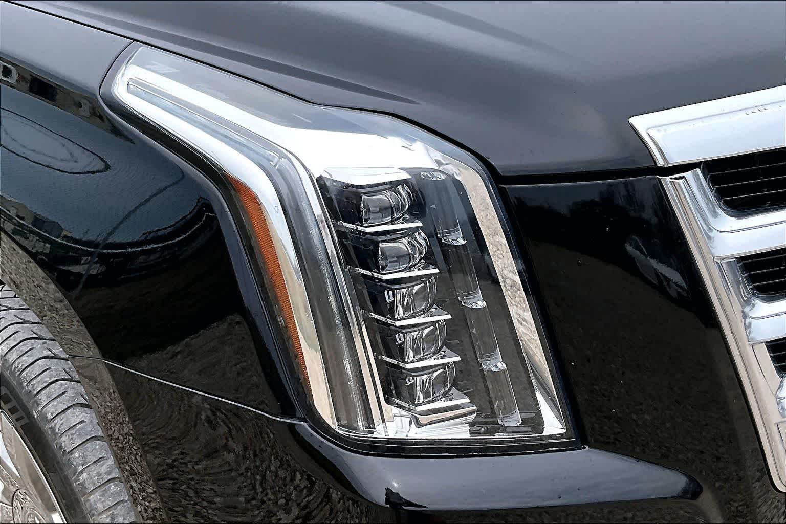 Thumbnail: 2020 Cadillac Escalade - 27