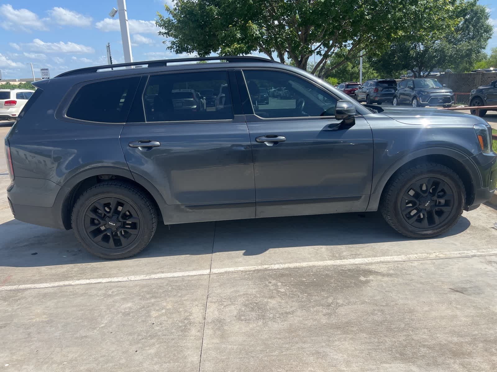2024 Kia Telluride SX Prestige 3