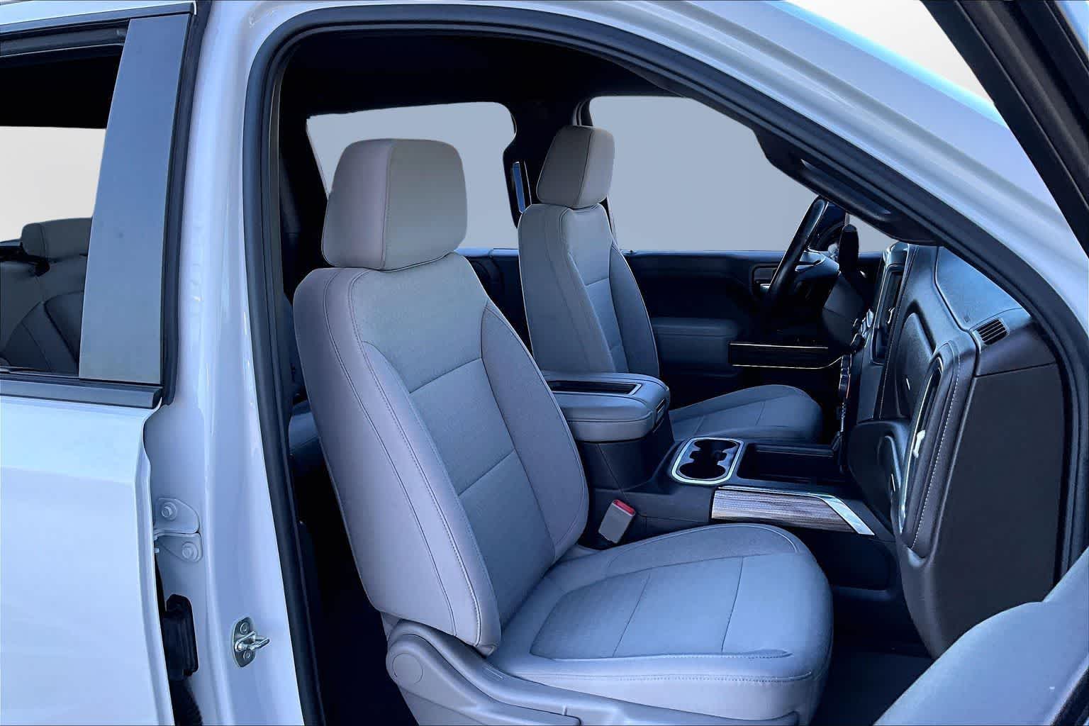 Thumbnail: 2021 Chevrolet Silverado 1500 - 7