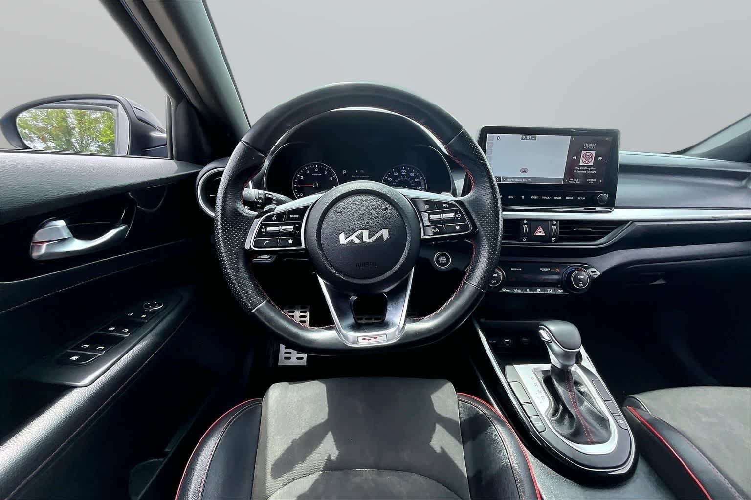 Thumbnail: 2022 Kia Forte - 4