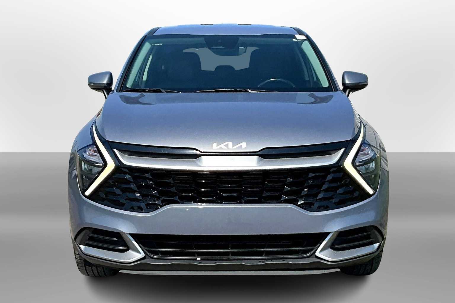 Thumbnail: 2023 Kia Sportage - 3