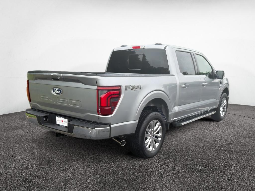2025 Ford F-150 Lariat photo 3