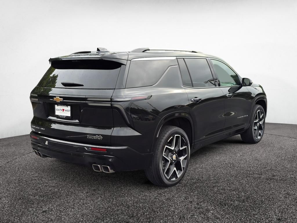 Used 2025 Chevrolet Traverse AWD High Country SUV