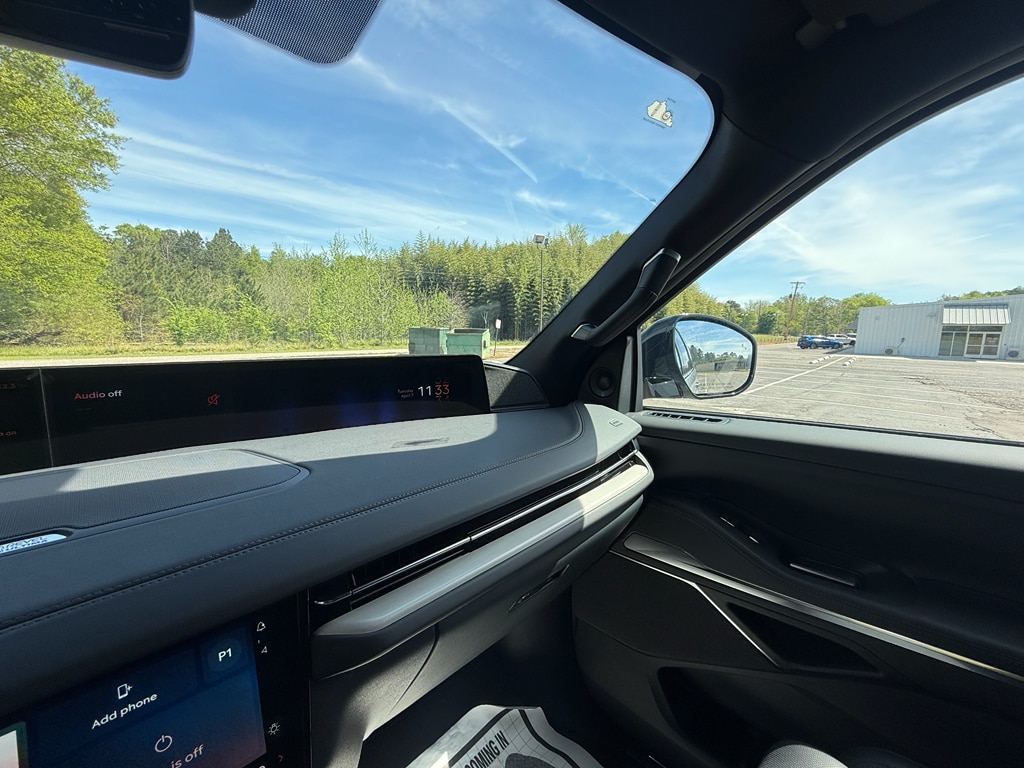 2026 Lincoln Navigator Reserve - Photo 16
