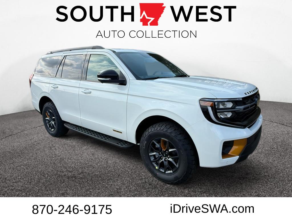 2025 Ford Expedition Tremor's photo