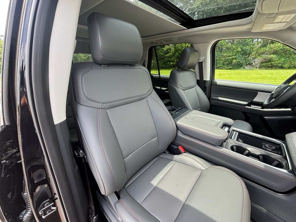 2025 Ford Expedition Active - Photo 21