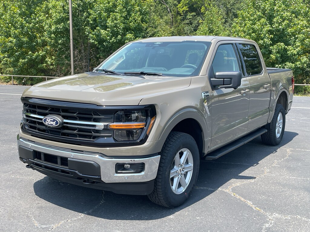 New 2026 Ford F-150 XLT Crew Cab