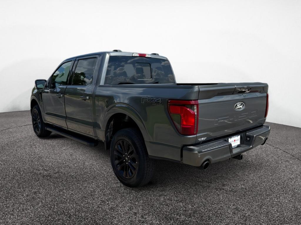2025 Ford F-150 XLT photo 4