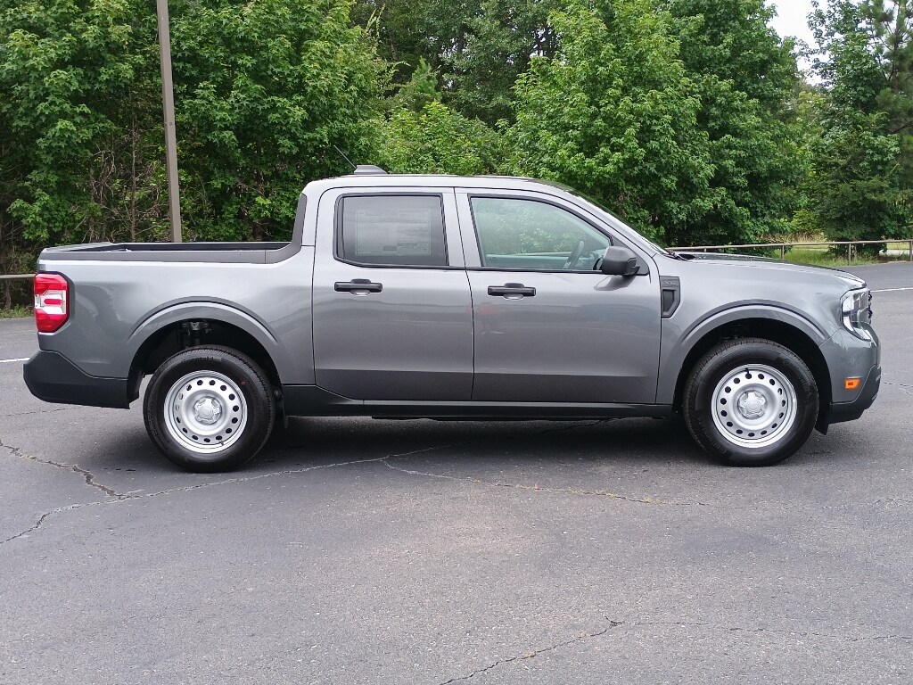 New 2026 Ford Maverick XL SuperCrew