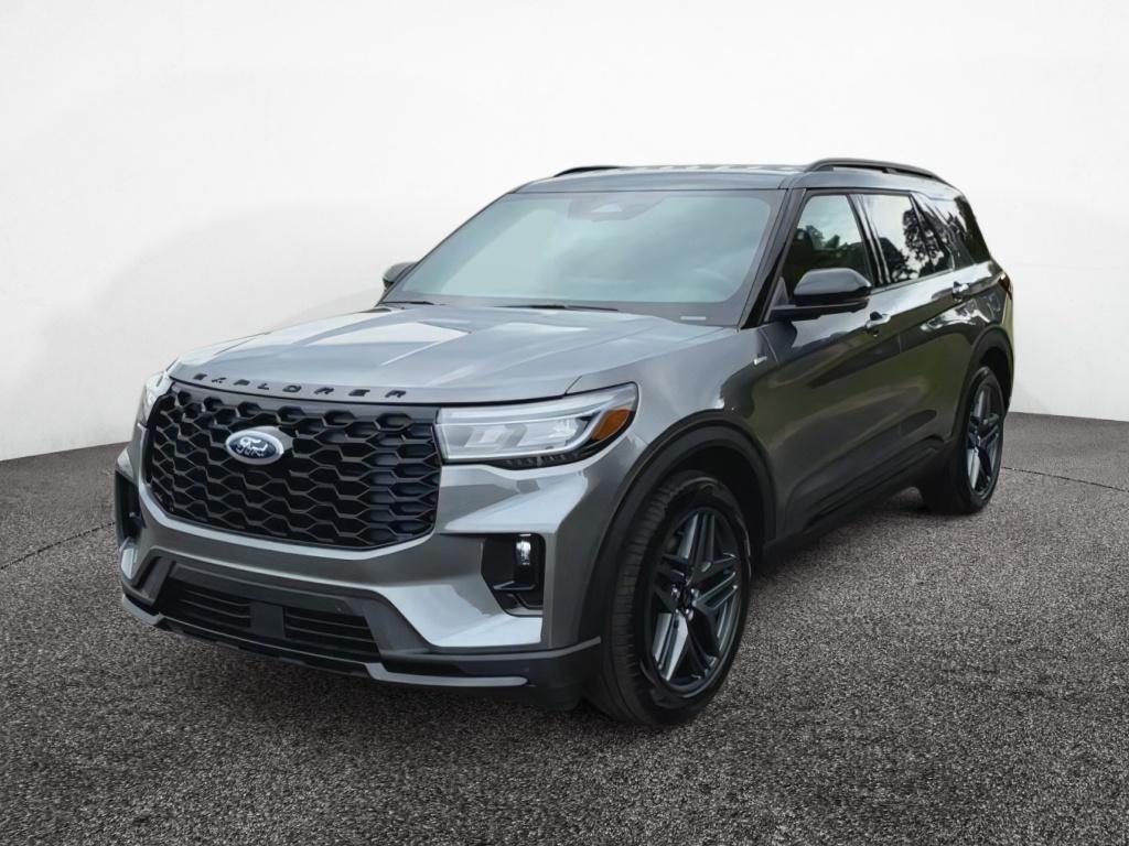 2025 Ford Explorer ST-Line photo 4