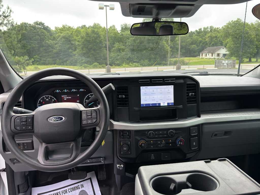 2024 Ford F-350 Super Duty XL - Photo 9