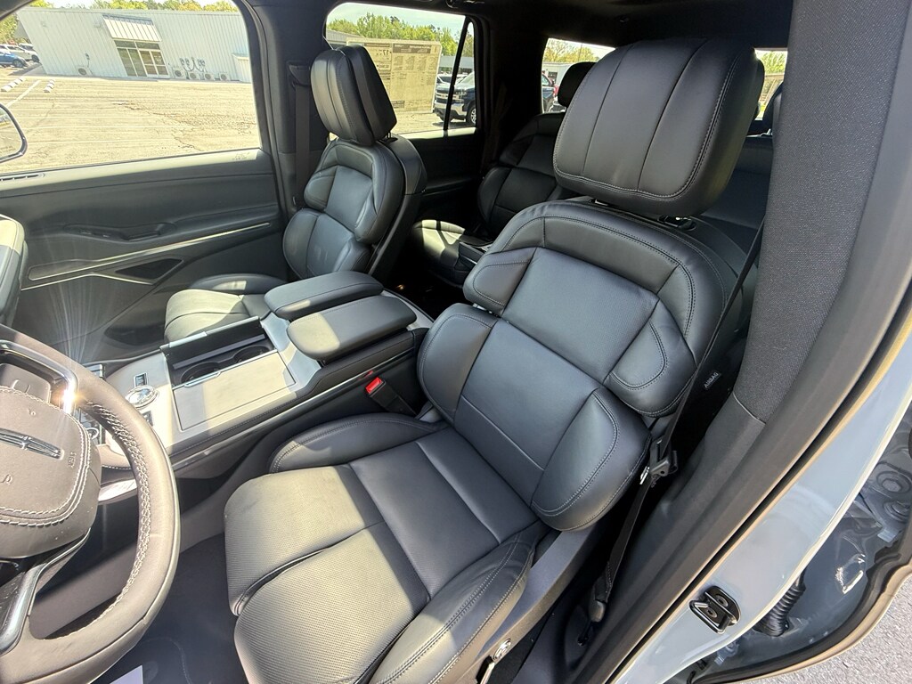2026 Lincoln Navigator Reserve - Photo 17