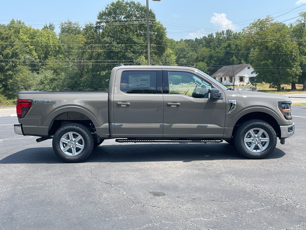 New 2026 Ford F-150 XLT Crew Cab