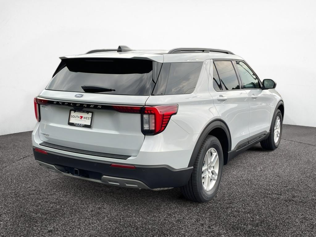 New 2026 Ford Explorer Active w/200A Pkg Sport Utility