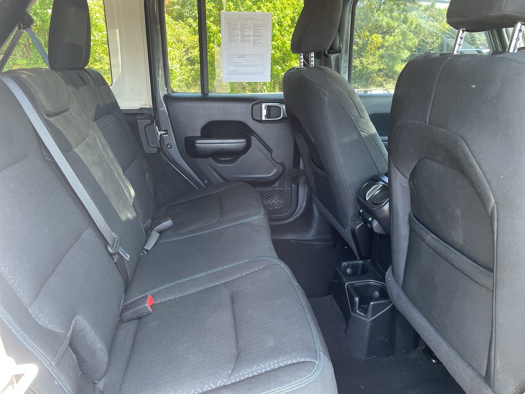 2021 Jeep Wrangler Unlimited ISLANDER - Photo 17