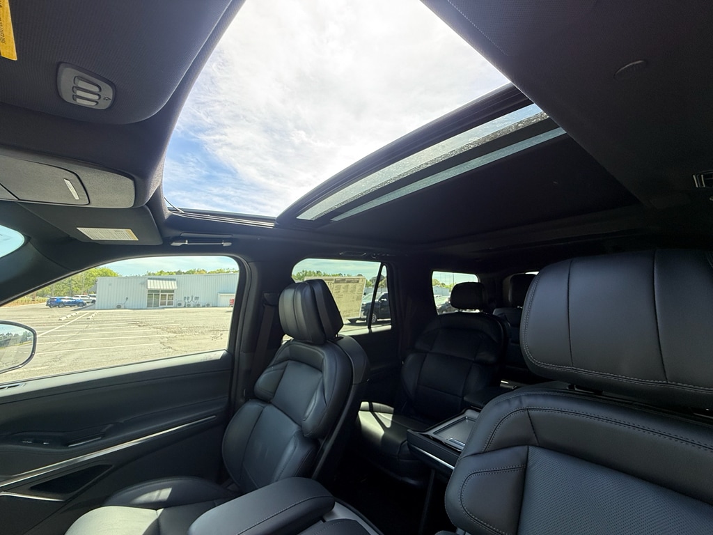 2026 Lincoln Navigator Reserve - Photo 18