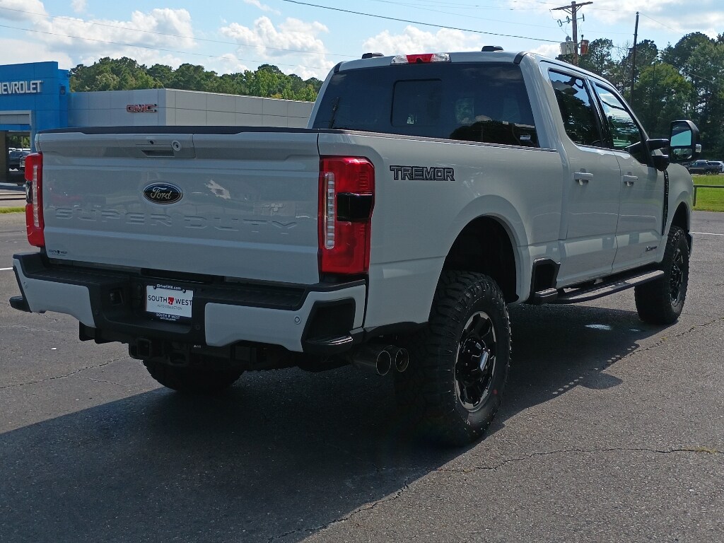 New 2026 Ford F-250 XLT Crew Cab