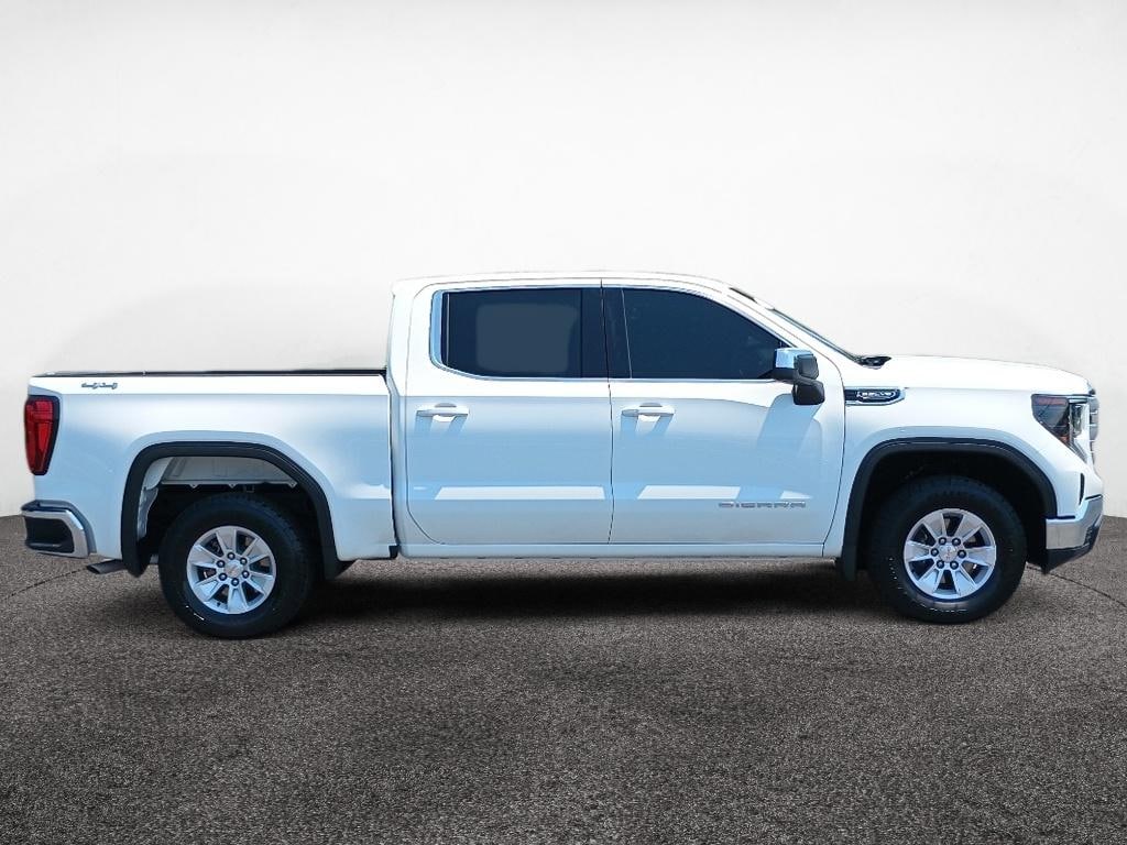 Used 2025 GMC Sierra SLE Crew Cab
