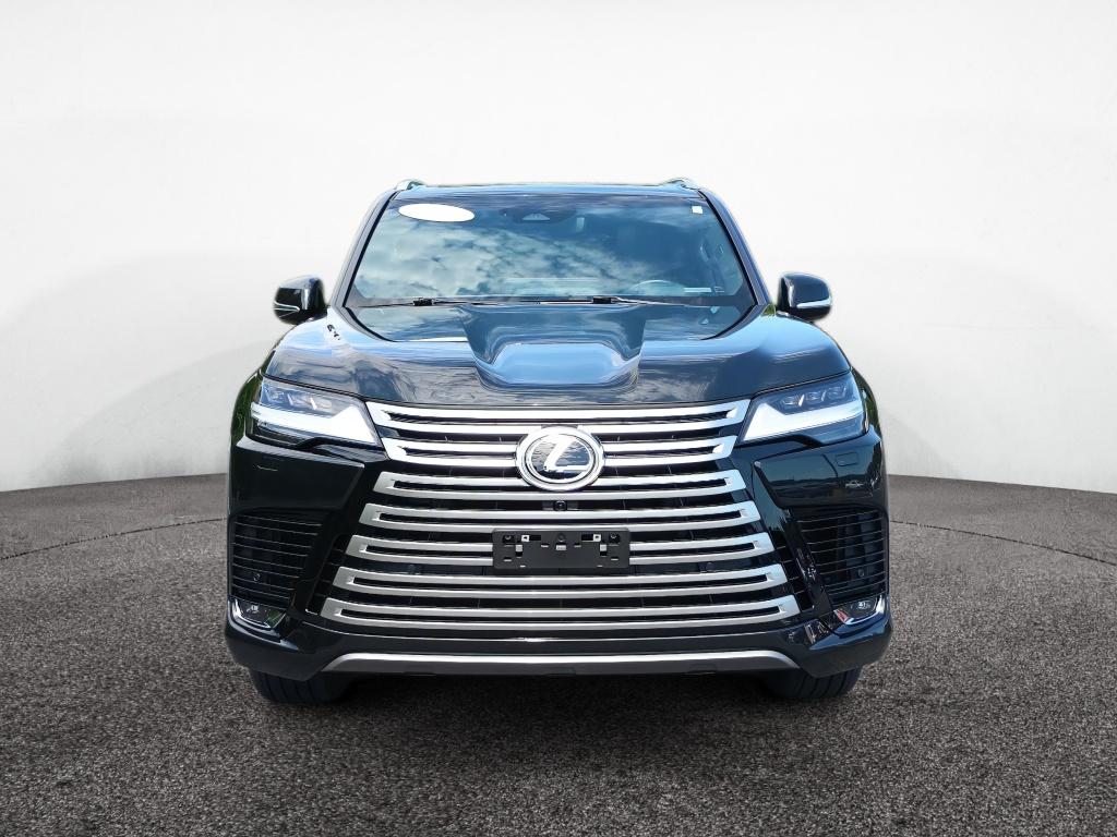 2025 Lexus LX 7