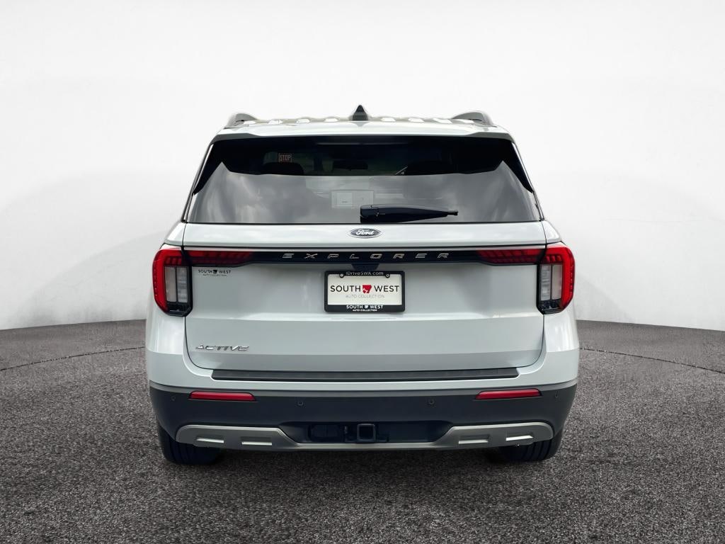 New 2026 Ford Explorer Active w/200A Pkg Sport Utility