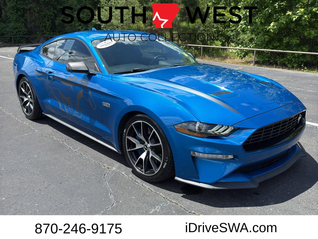 2020 Ford Mustang EcoBoost Coupe Premium's photo