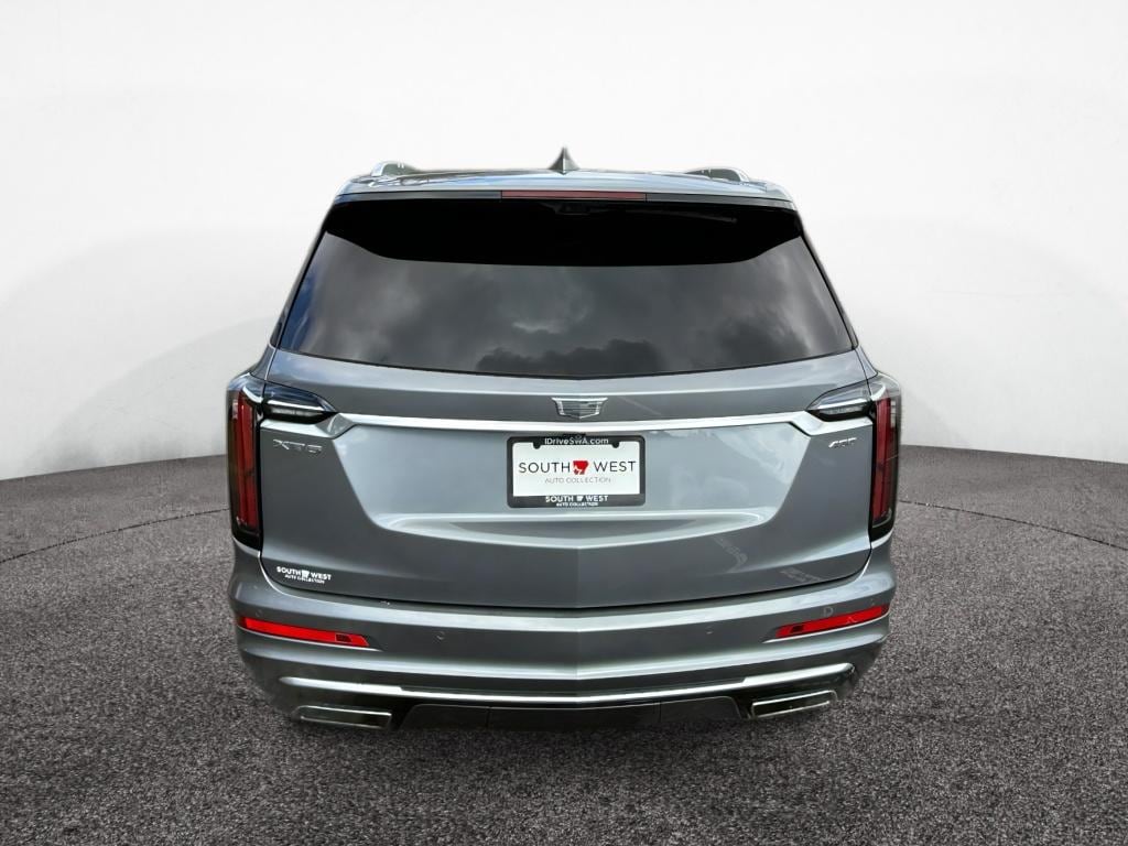 Used 2022 Cadillac XT6 Premium Luxury Sport Utility