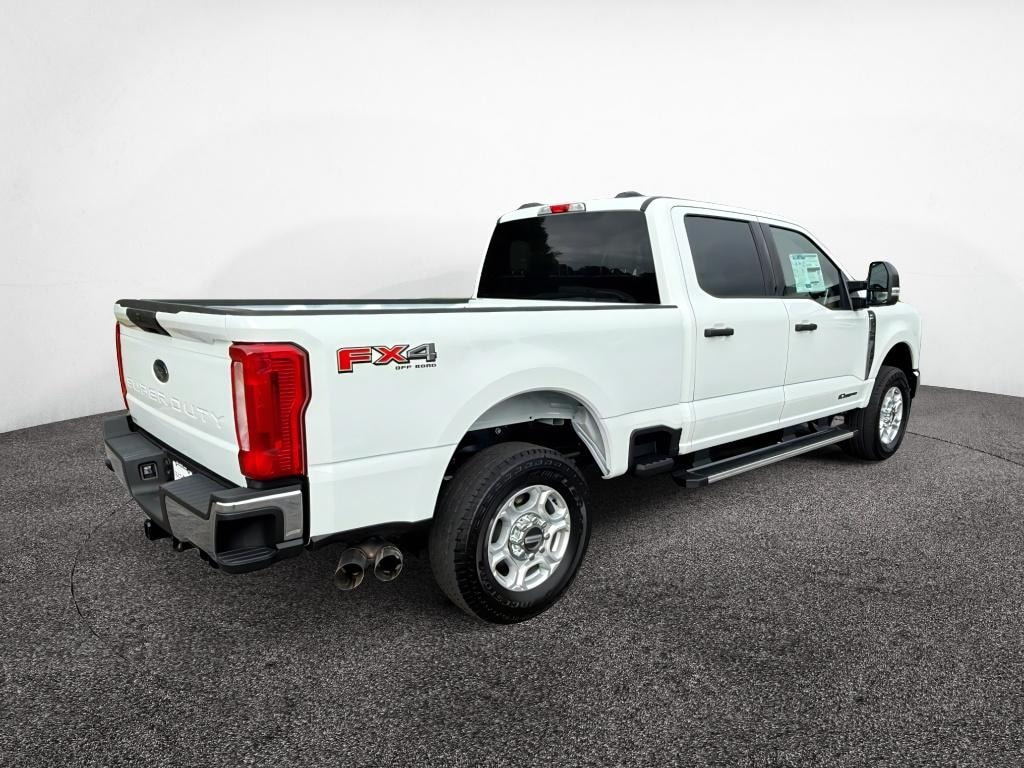 New 2026 Ford F-250 XLT Crew Cab