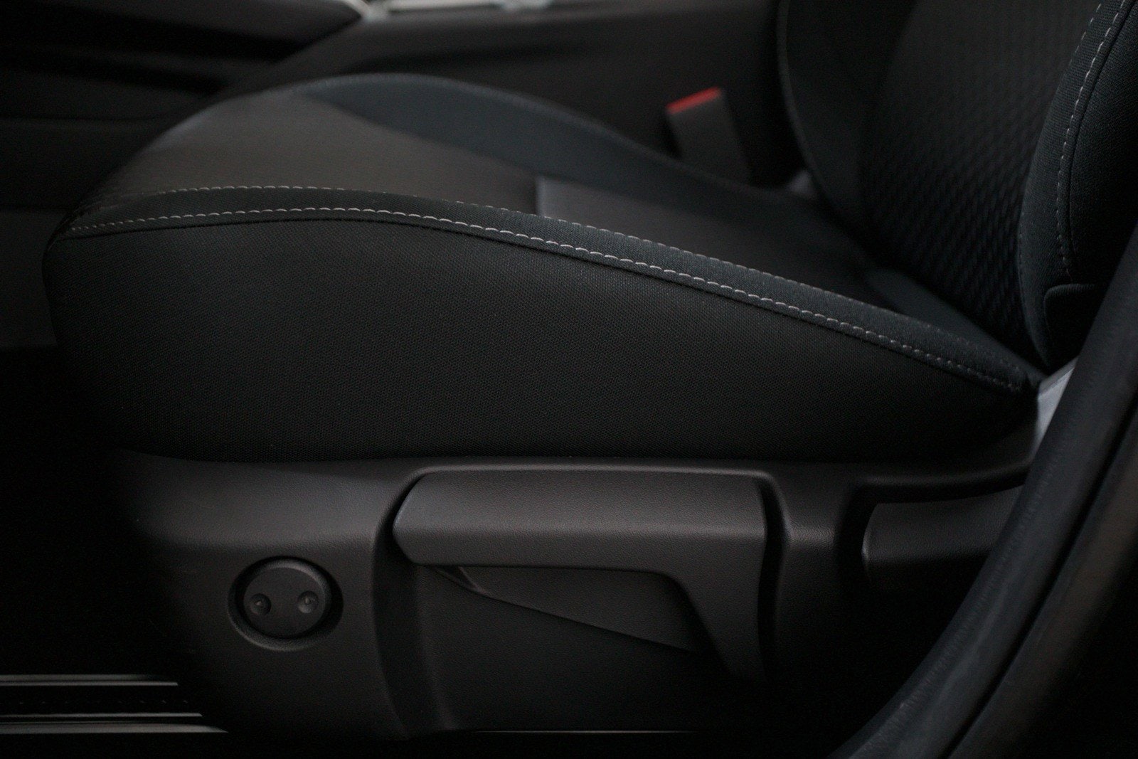 2023 Mitsubishi Outlander Plug-In Hybrid ES - Photo 23