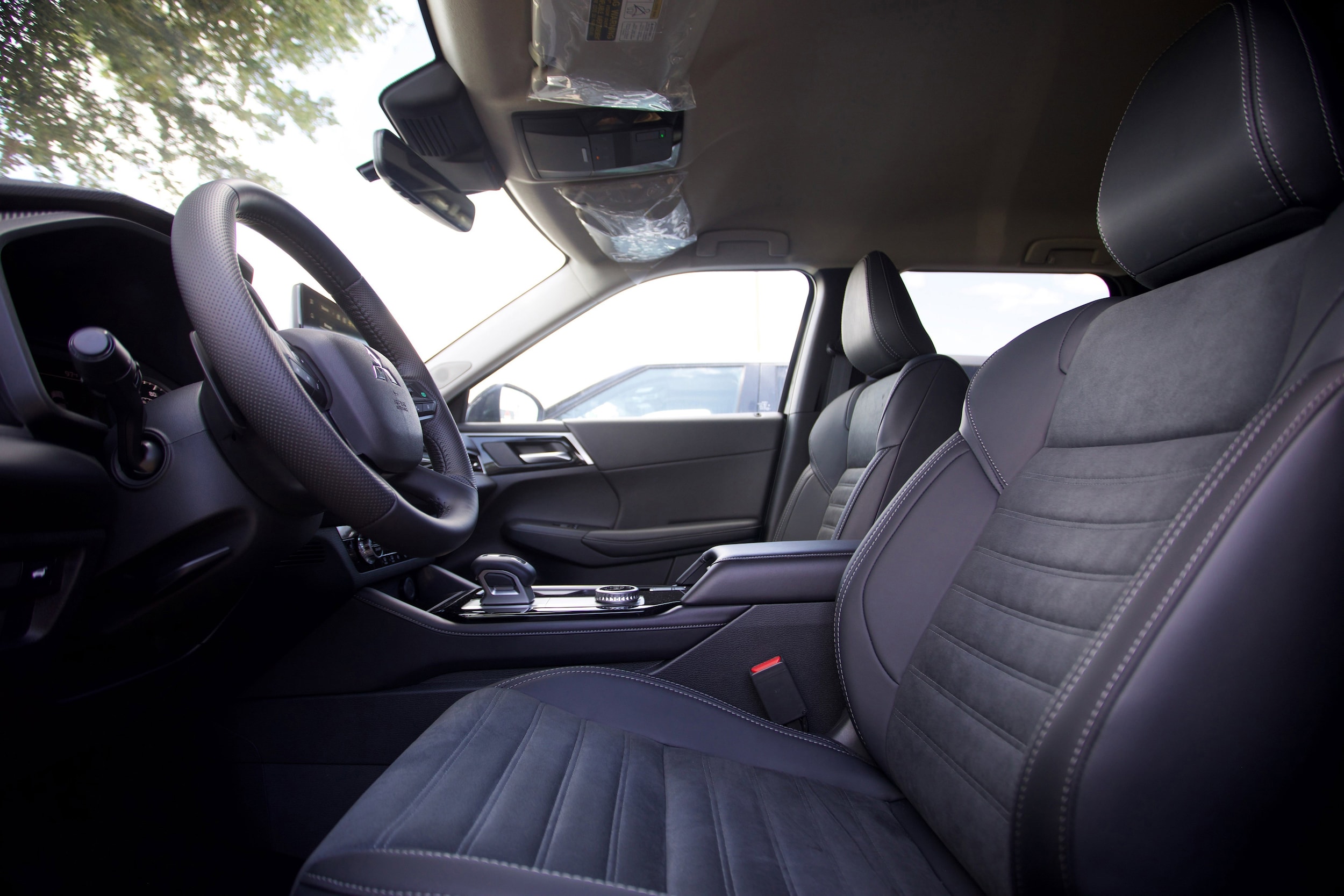 2026 Mitsubishi Outlander SE - Photo 7