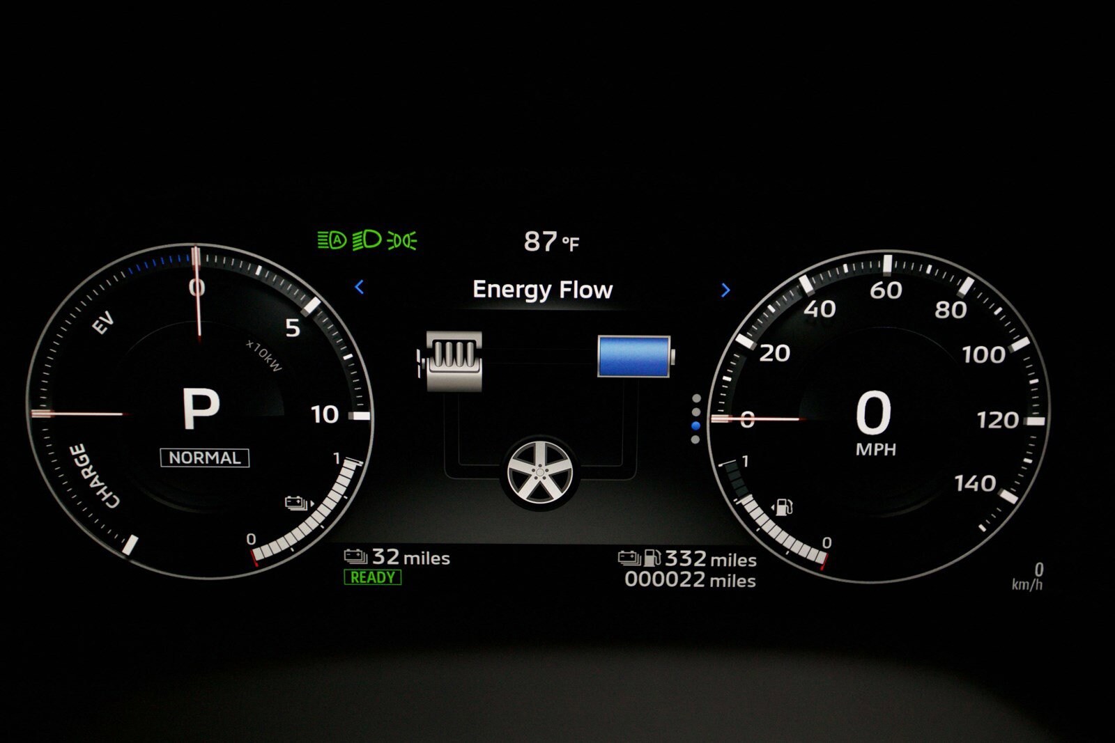 2023 Mitsubishi Outlander Plug-In Hybrid ES - Photo 13