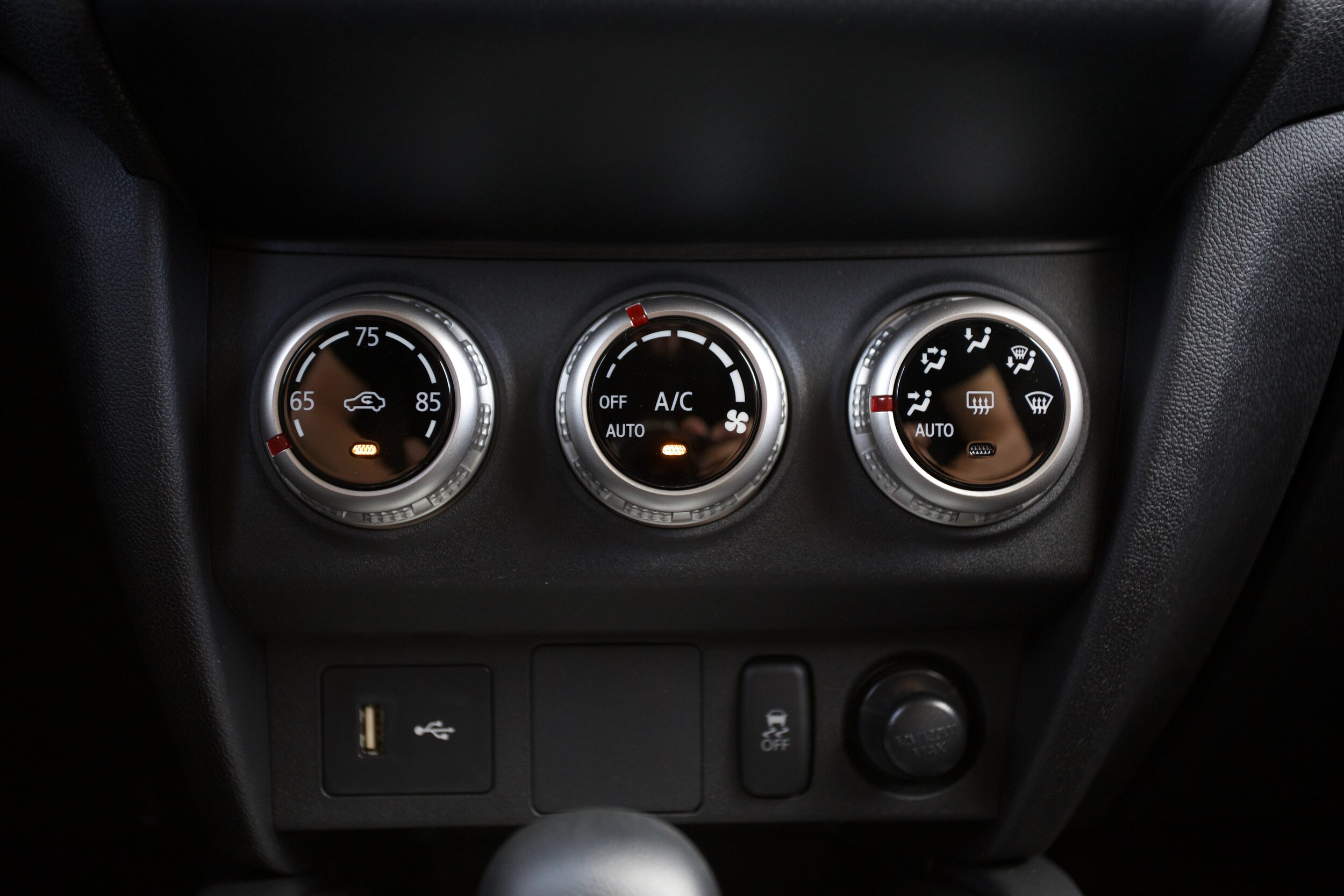 2026 Mitsubishi Outlander Sport ES - Photo 23