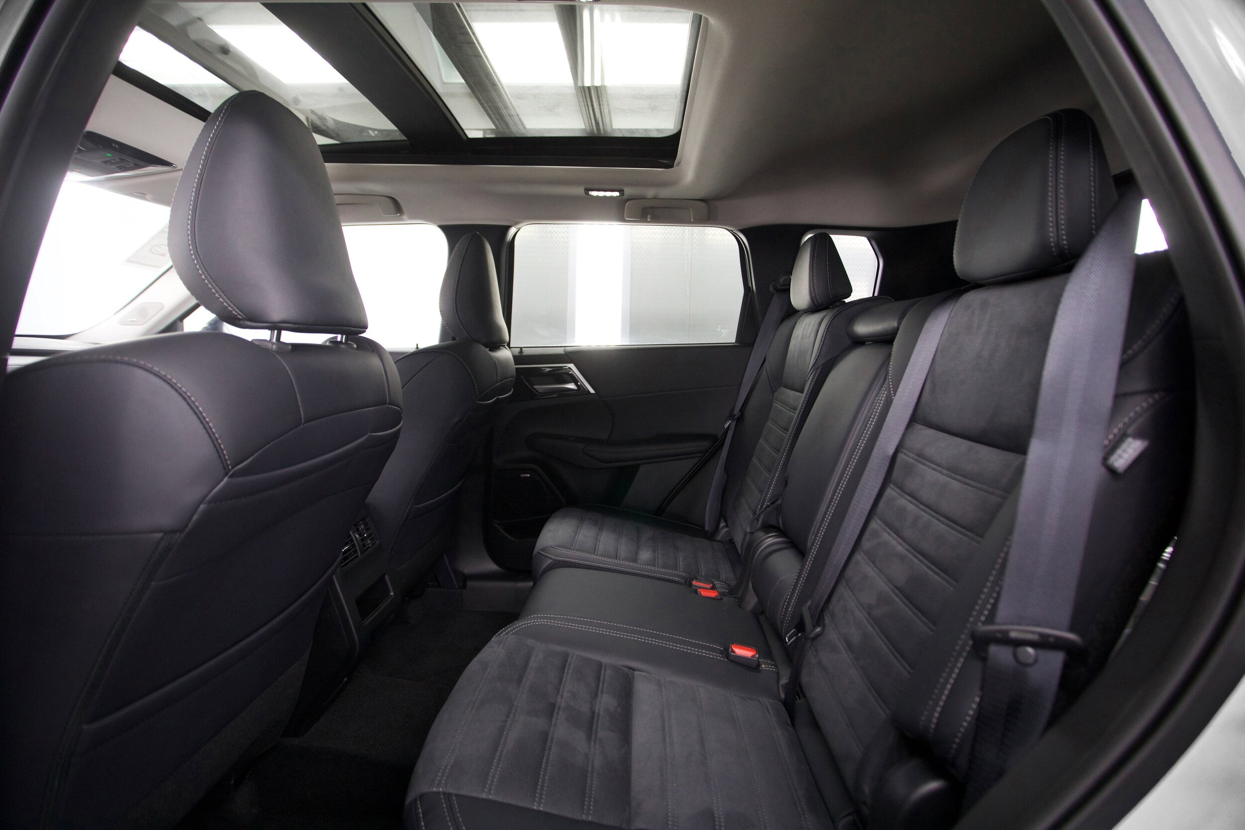 2026 Mitsubishi Outlander Trail Edition - Photo 12