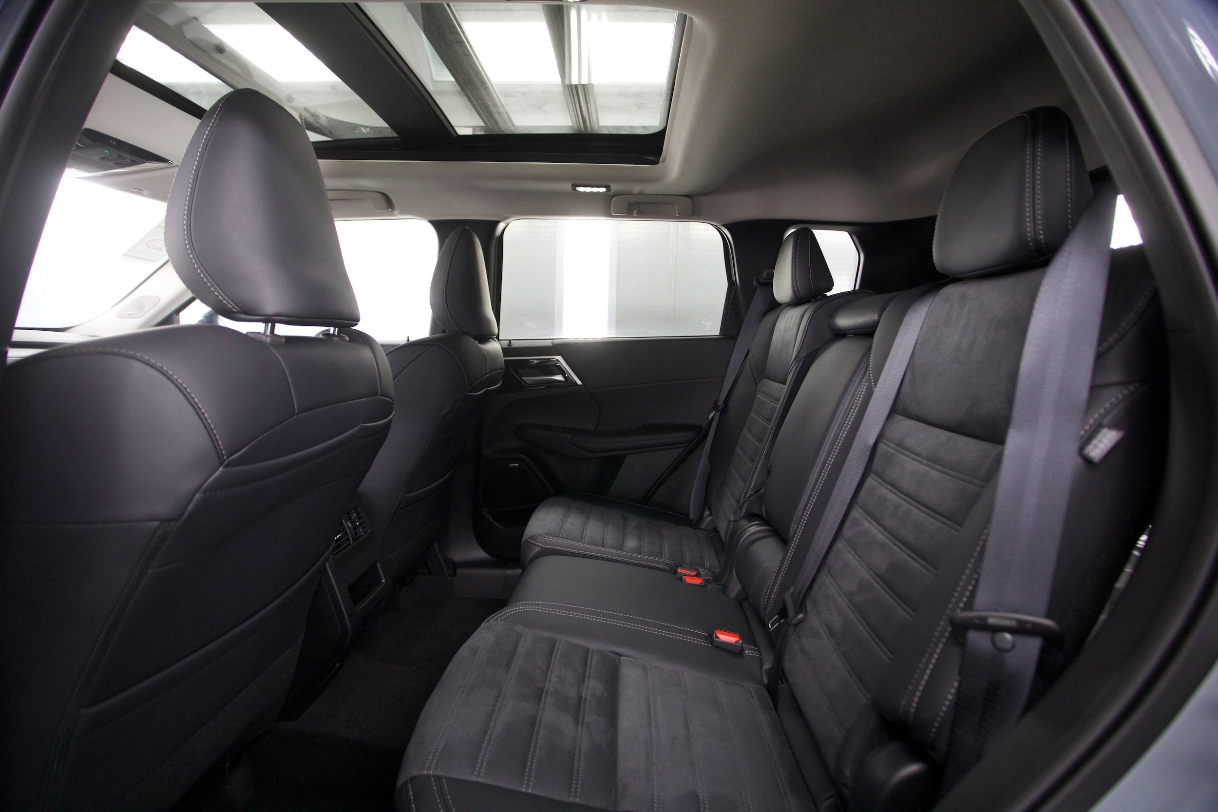 2026 Mitsubishi Outlander Trail Edition - Photo 14