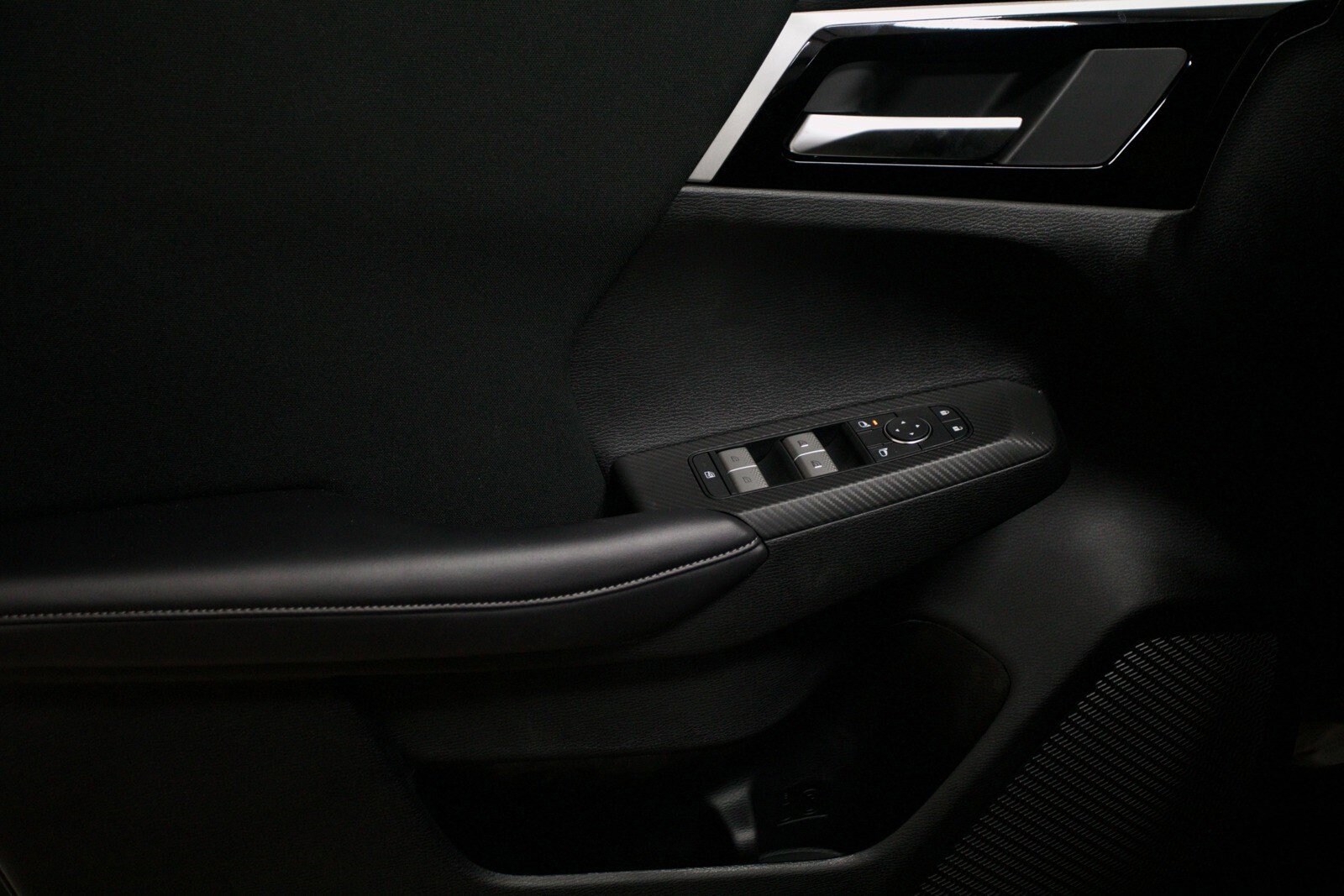 2023 Mitsubishi Outlander Plug-In Hybrid ES - Photo 16